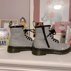 Youth Dr. Martens - Silver Glitter
